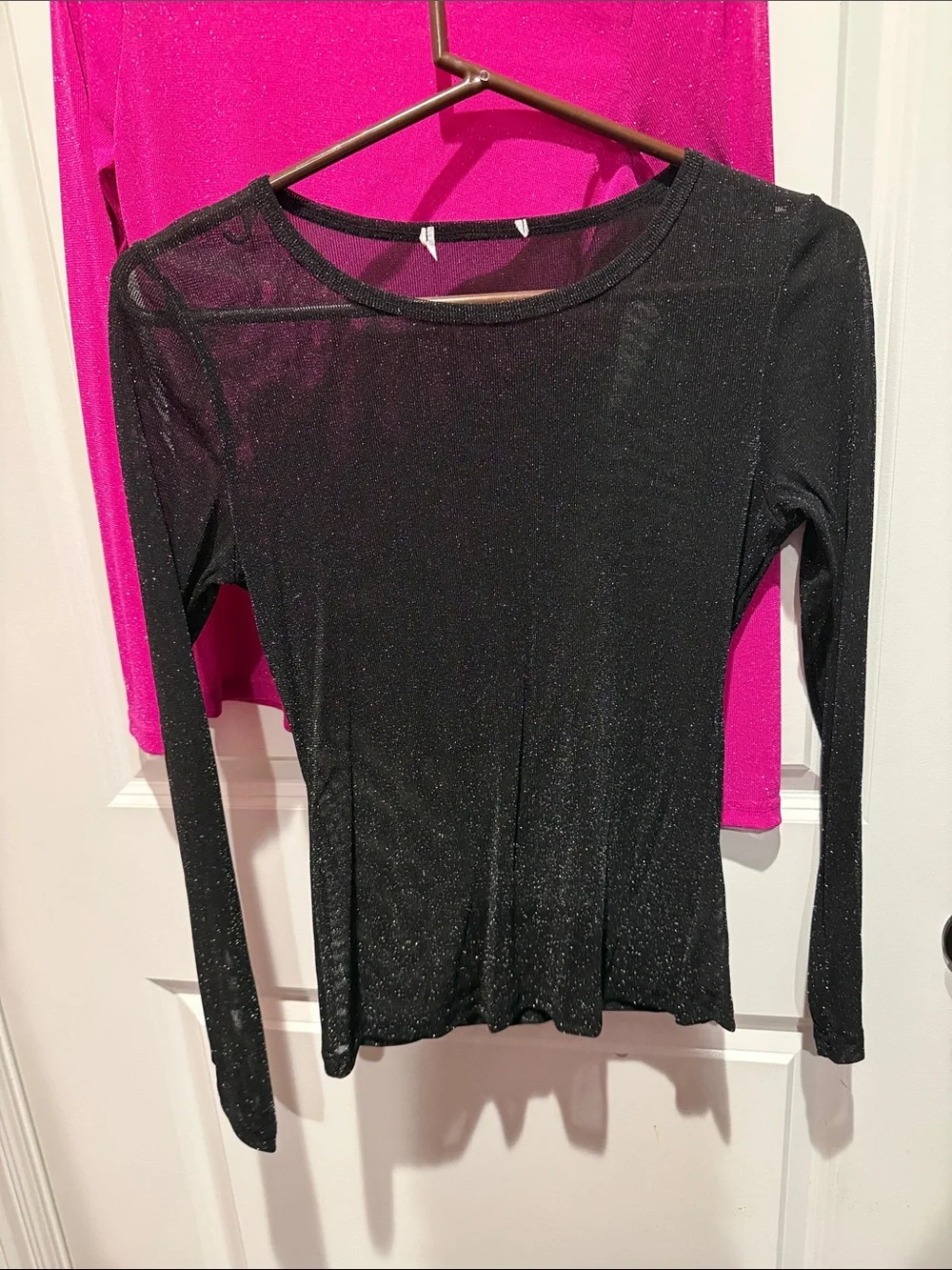 Women’s mesh top bundle - Picture 3 of 4